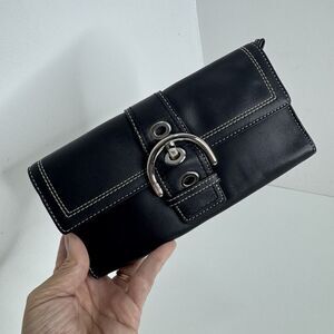 COACH Vintage 90s Soho Black Leather Buckle Wallet Clutch Coin Zipper